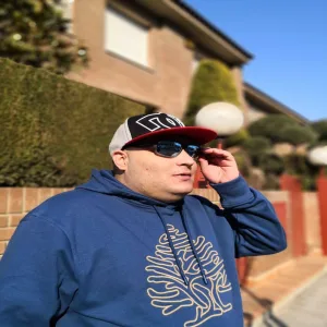 Quitemonos la Ropa