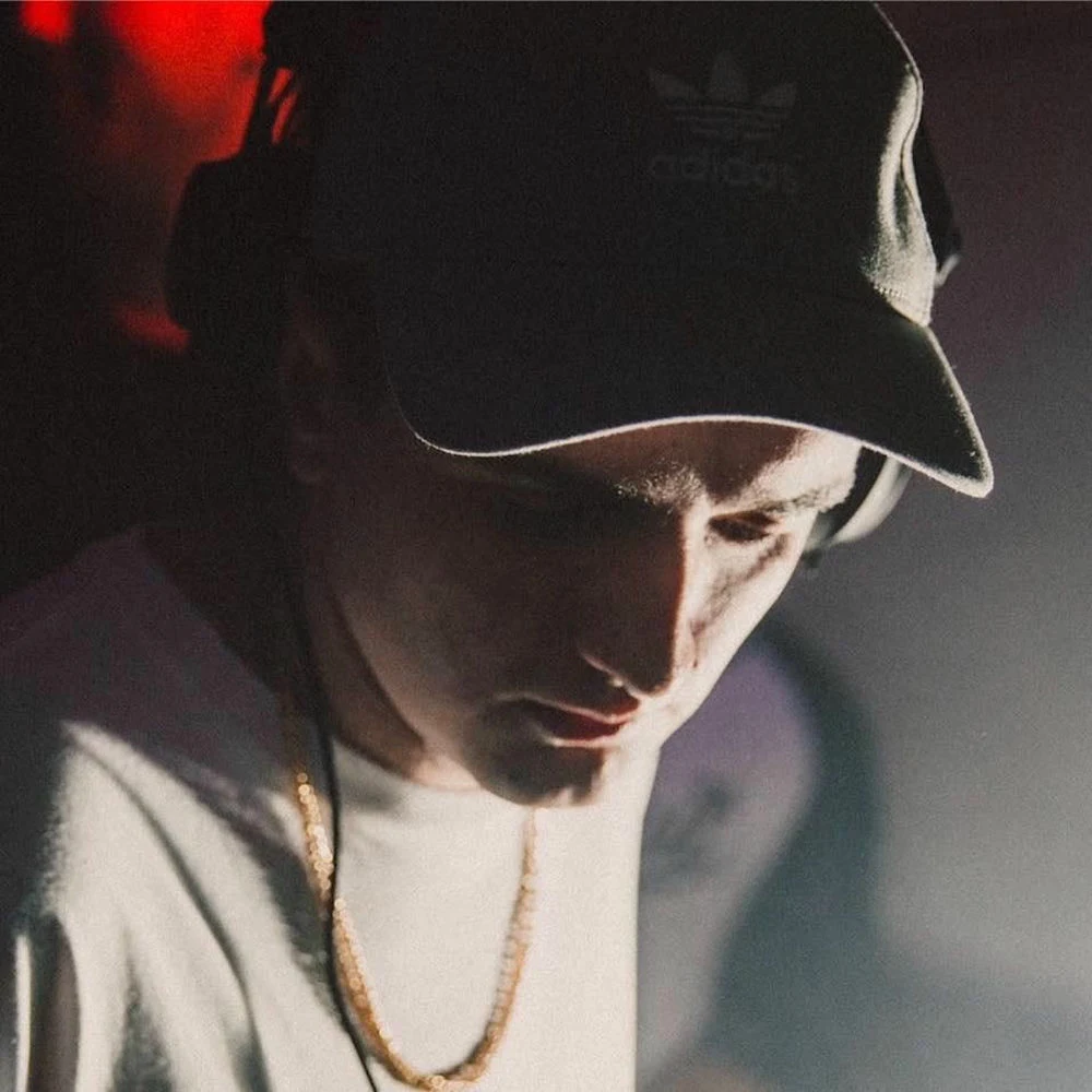 OASIS presents BEN HEMSLEY (BEBÉ) – Sunday 18th October