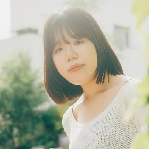 Misaki Umei x Cracked Suzies