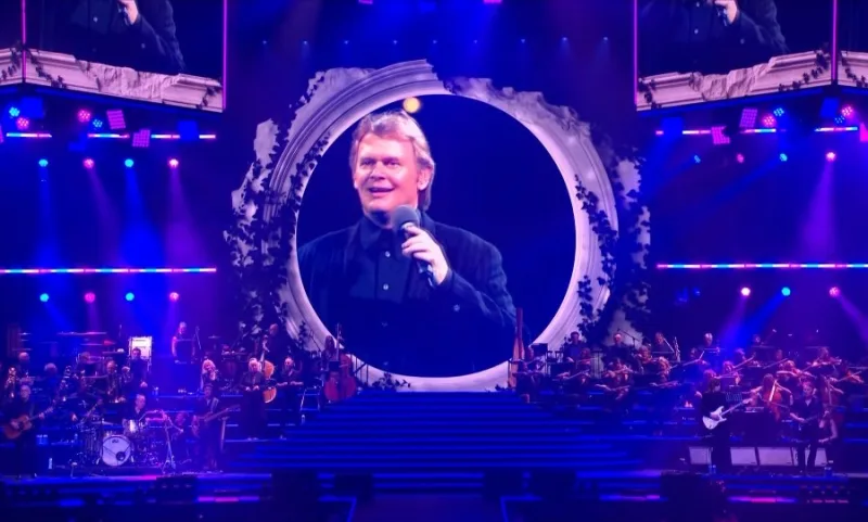 HOYTS announces encore screenings of John Farnham tribute