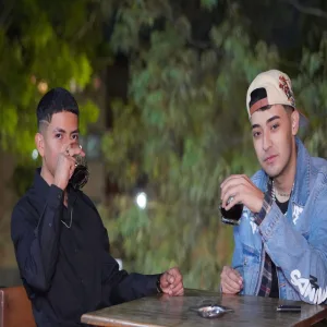 Unos tragos