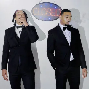 Closed (feat. Millz.vsdawrld) (Clean Version)