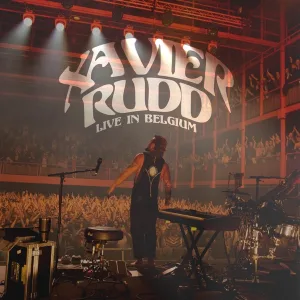 Follow the Sun (Live in Belgium)