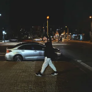 Döneceksin Diye Söz Ver