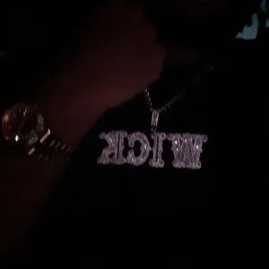 Go! (feat. Trendii)