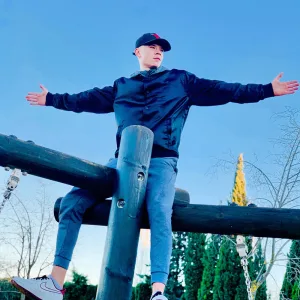 Welcome KINGOFTHEJUNGLE